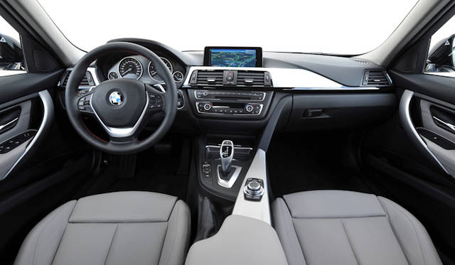 <strong>BMW Active Hybrid 3｜ビー・エム・ダブリューアクティブハイブリッド 3</strong>　インテリア写真は本国仕様
