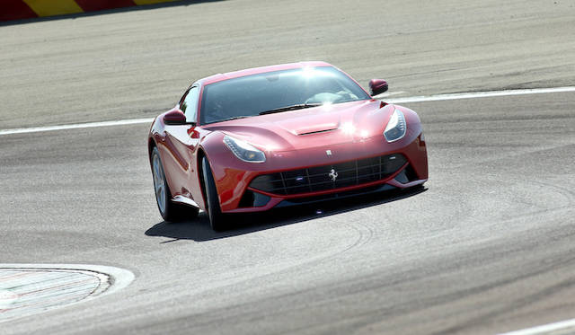 <strong>Ferrari F12 Berinetta｜フェラーリF12ベルリネッタ</strong>