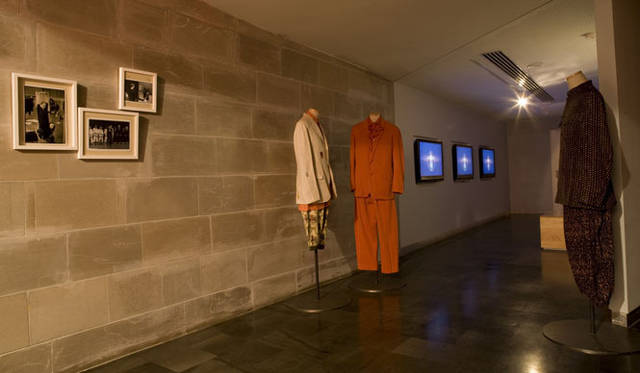 <strong>YOHJI YAMAMOTO｜ヨウジヤマモト</strong>　 Yohji Yamamoto at Design Museum Holon exhibition, Photographs by Sharon Derhy