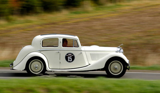 <strong>Jaguar SS2.5｜ジャガー SS 2.5</strong><br />1935-1948年にかけて製造されたクーペ