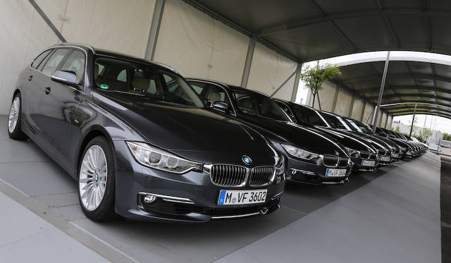 <strong>BMW 3 series touring｜ビー・エム・ダブリュー 3シリーズ ツーリング</strong>