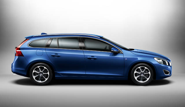 <strong>VOLVO V60 Ocean Race Edition｜ボルボ V60 オーシャンレース・エディション</strong>