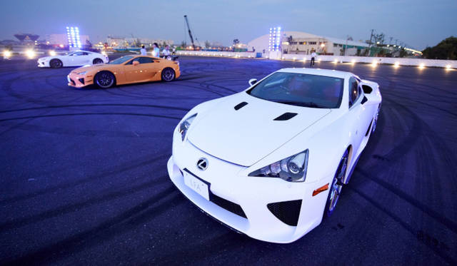 <strong>Lexus Spindle Night｜レクサス スピンドル ナイト</strong><br />レクサスLFA