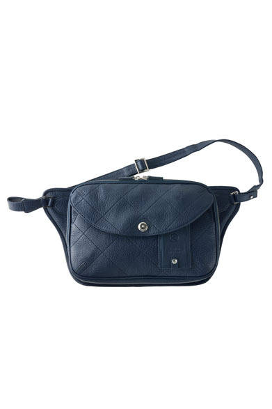 <strong>REALFLEET</strong> New Brand "KENJI AMADANA" "BAGTTERY (Bag + Battery)" Body Bag ¥59,000 (Black, Chocolate, Navy)
