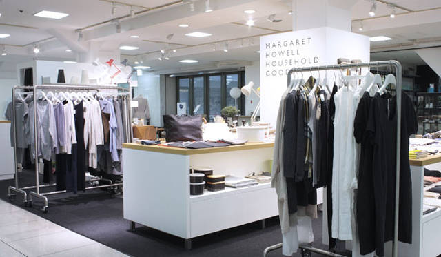 　松屋銀座店7階「MARGARET HOWELL HOUSEHOLD GOODS」　ナイトシャツや限定エプロンなどもラインナップ