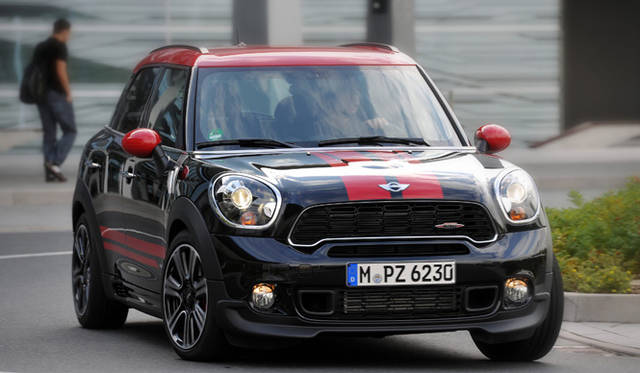 <strong>MINI John Cooper Works Countryman (Crossover)｜ミニ ジョン・クーパー・ワークス クロスオーバー</strong>