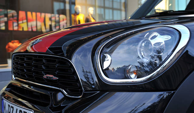 <strong>MINI John Cooper Works Countryman (Crossover)｜ミニ ジョン・クーパー・ワークス クロスオーバー</strong>