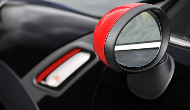 <strong>MINI John Cooper Works Countryman (Crossover)｜ミニ ジョン・クーパー・ワークス クロスオーバー</strong>