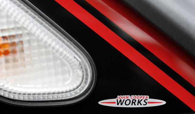 <strong>MINI John Cooper Works Countryman (Crossover)｜ミニ ジョン・クーパー・ワークス クロスオーバー</strong>