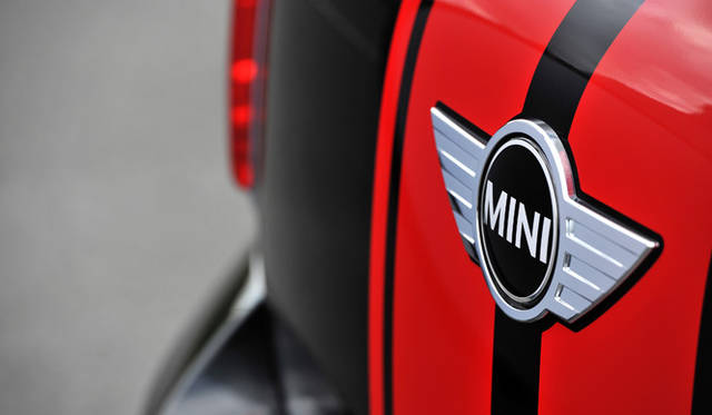 <strong>MINI John Cooper Works Countryman (Crossover)｜ミニ ジョン・クーパー・ワークス クロスオーバー</strong>