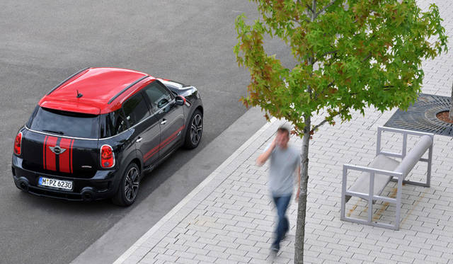 <strong>MINI John Cooper Works Countryman (Crossover)｜ミニ ジョン・クーパー・ワークス クロスオーバー</strong>