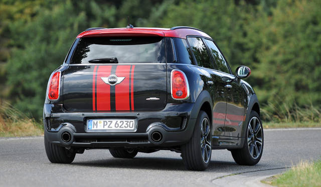 <strong>MINI John Cooper Works Countryman (Crossover)｜ミニ ジョン・クーパー・ワークス クロスオーバー</strong>