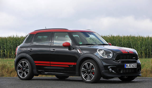 <strong>MINI John Cooper Works Countryman (Crossover)｜ミニ ジョン・クーパー・ワークス クロスオーバー</strong>