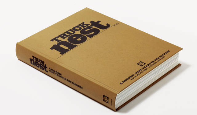 <strong>BOOK｜『TRUCK NEST』</strong>　『TRUCK NEST』　著者│TRUCK　 サイズ│B5判変形　ページ数│400ページ　価格│3200円