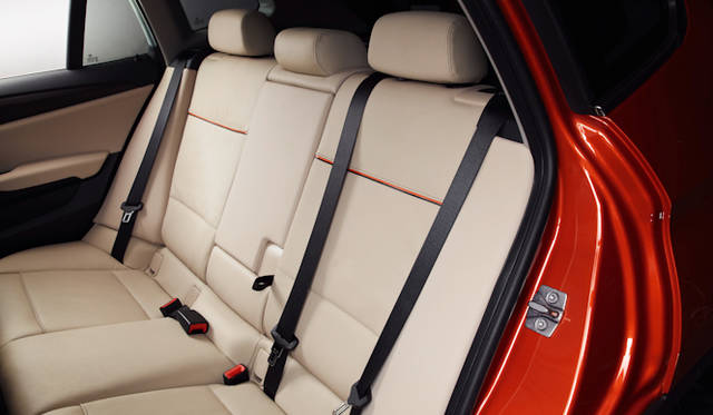 <strong>BMW  X1│ビー・エム・ダブリュー X1</strong>