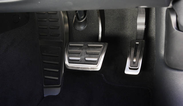 <strong>Audi S6｜アウディ S6</strong>