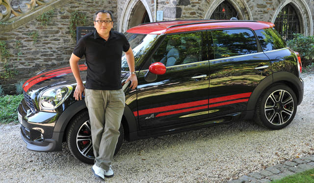 <strong>MINI John Cooper Works Crossover</strong> – With Satoshi Watanabe