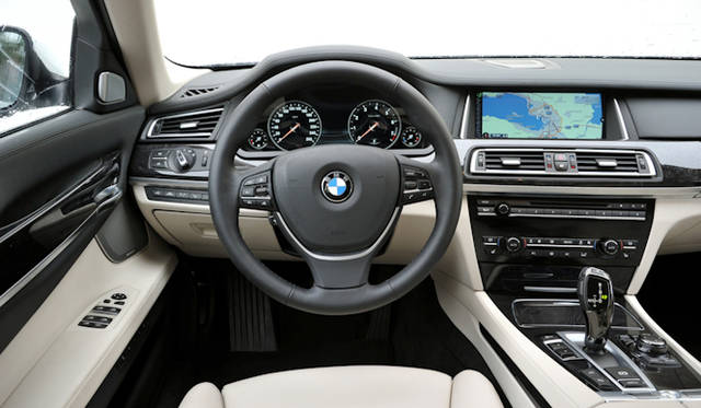 <strong>BMW 7 Series</strong>
