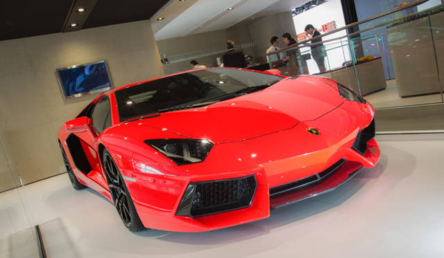 <strong>Lamborghini Aventador LP700-4｜ランボルギーニ アヴェンタドール LP700-4</strong>