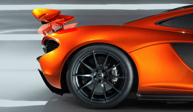 <strong>McLaren P1｜マクラーレン P1</strong>