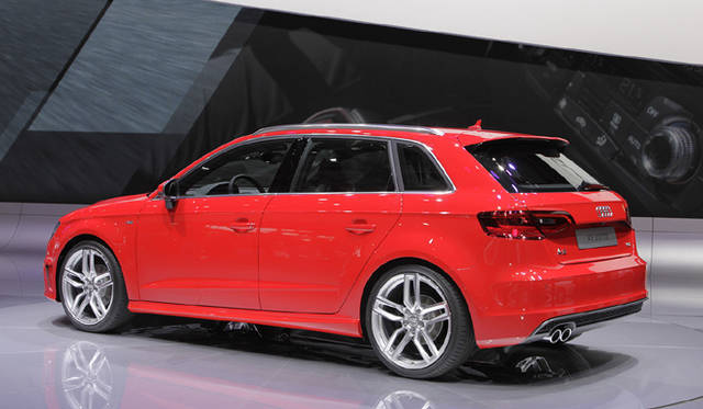 <strong>Audi A3 Sportback 2.0 TDI｜アウディ A3スポーツバック 2,0 TDI</strong>