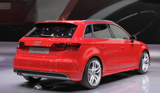 <strong>Audi A3 Sportback 2.0 TDI｜アウディ A3スポーツバック 2,0 TDI</strong>