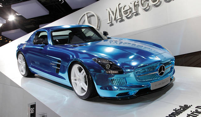 <strong>Mercedes-Benz　SLS　AMG　Coupe Electric Drive｜メルセデス・ベンツ SLS　AMG　クーペ　エレクトリックドライブ</strong>　　<br />Photographs by MOCHIZUKI Hirohiko