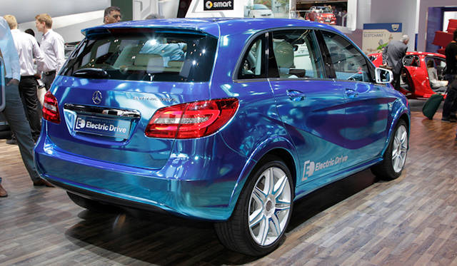 <strong>Mercedes-Benz　B-class Electric Drive｜メルセデス・ベンツ Bクラス エレクトリックドライブ</strong>　<br />Photographs by MOCHIZUKI Hirohiko