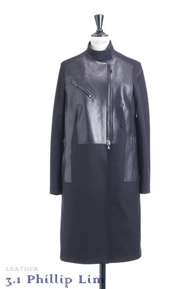 <strong>3.1 phillip lim｜3.1 フィリップ リム</strong><br /><br />ベースとおなじブラックのレザーで、さりげなくモーターサイクルジャケットのディテールを取りいれた個性的なコート。スタイルにさりげなくカジュアル感をプラスして。<br /><br />コート 24万9900円<br /><br />3.1 フィリップ リム ジャパン<br />Tel. 03-5411-2870