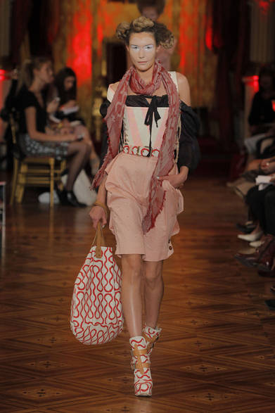 　2013年春夏コレクション