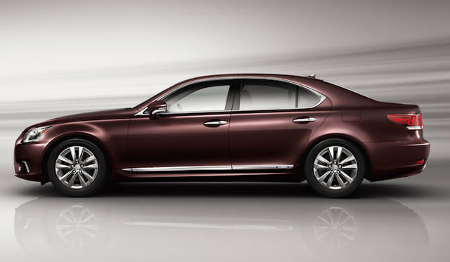 <strong>Lexus LS600h｜レクサス LS600h</strong>