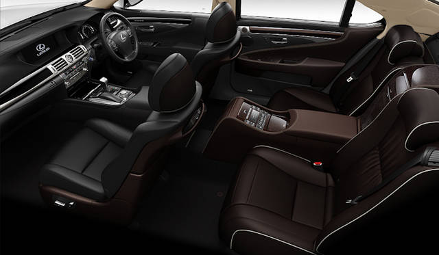 <strong>Lexus LS｜レクサス LS</strong>