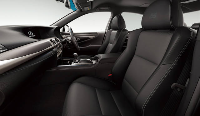 <strong>Lexus LS460 F SPORT｜レクサス LS460 Fスポーツ</strong>