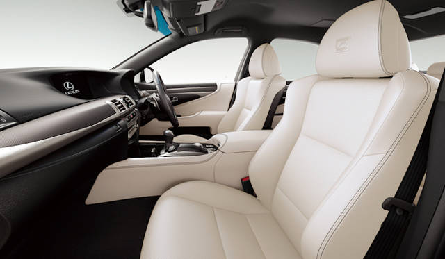 <strong>Lexus LS460 F SPORT｜レクサス LS460 Fスポーツ</strong>