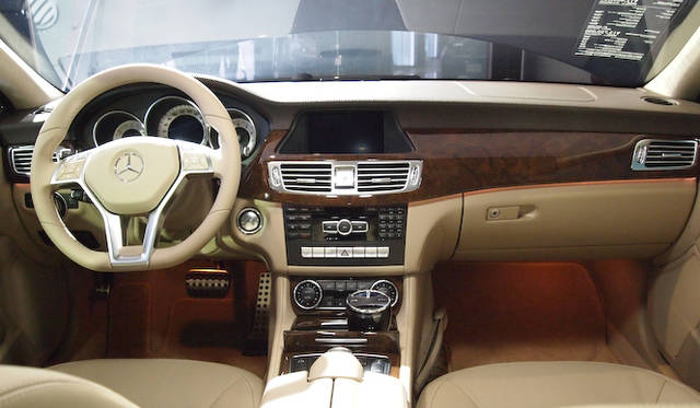<strong>Mercedes-Benz CLS Shooting Brake｜メルセデス・ベンツ CLS シューティングブレーク</strong>