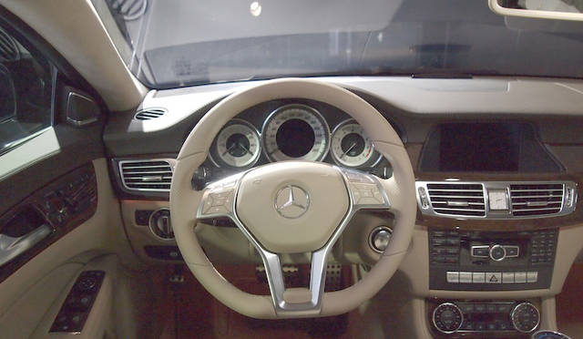 <strong>Mercedes-Benz CLS Shooting Brake｜メルセデス・ベンツ CLS シューティングブレーク</strong>