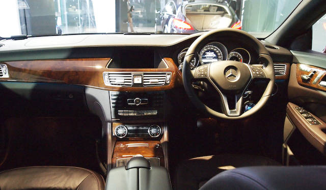 <strong>Mercedes-Benz CLS Shooting Brake｜メルセデス・ベンツ CLS シューティングブレーク</strong>