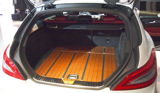 <strong>Mercedes-Benz CLS Shooting Brake｜メルセデス・ベンツ CLS シューティングブレーク</strong>