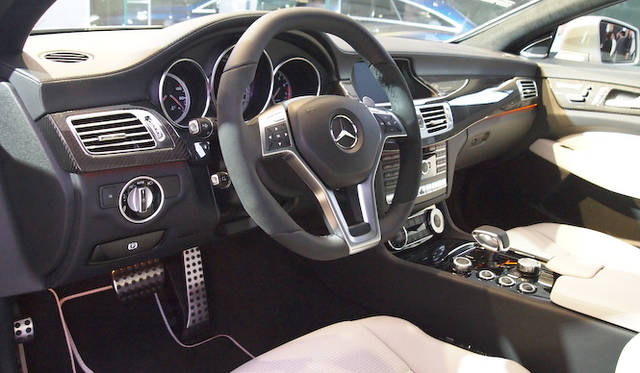 <strong>Mercedes-Benz CLS Shooting Brake｜メルセデス・ベンツ CLS シューティングブレーク</strong>