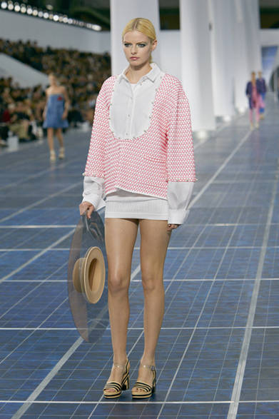 　2013年春夏コレクション　© CHANEL