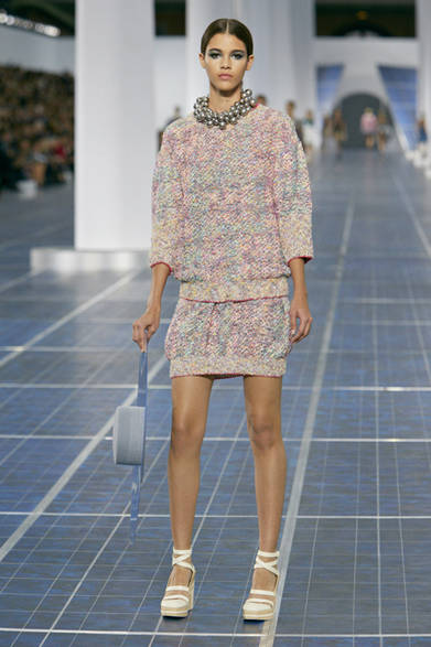 　2013年春夏コレクション　© CHANEL