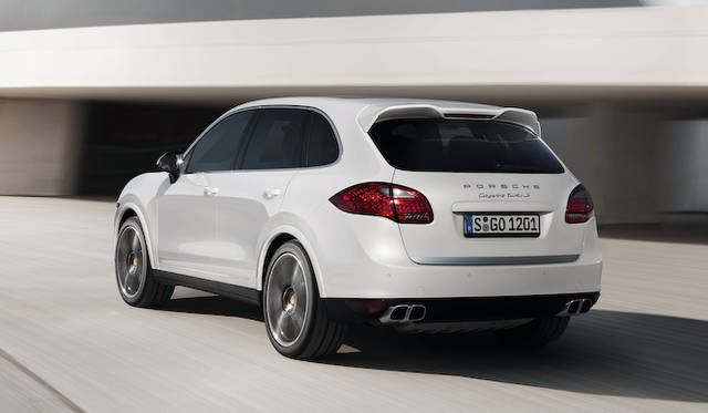 <strong>Porsche Cayenne Turbo S｜ポルシェ カイエン ターボS</strong>