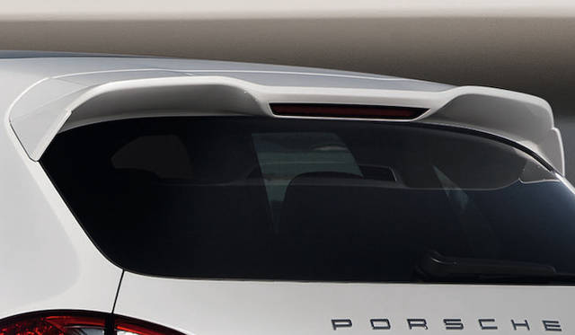 <strong>Porsche Cayenne Turbo S｜ポルシェ カイエン ターボS</strong>