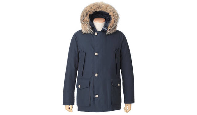<strong>Woolrich New Arctic Parka｜ウールリッチ ニュー アークティック パーカ</strong>　ネイビー