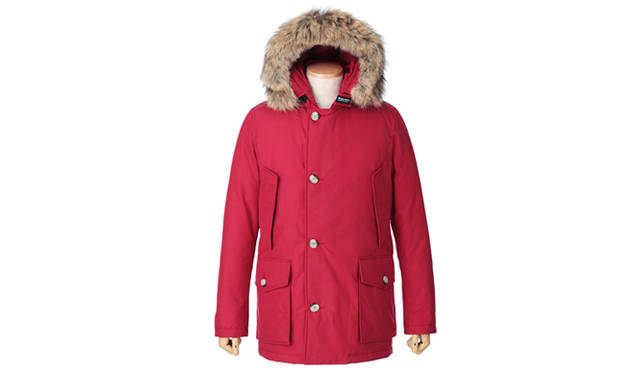 <strong>Woolrich New Arctic Parka｜ウールリッチ ニュー アークティック パーカ</strong>　レッド
