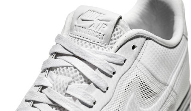 <strong>NIKE SPORTSWEAR｜ナイキ スポーツウェア</strong>　「NIKE LUNAR FORCE 1」　