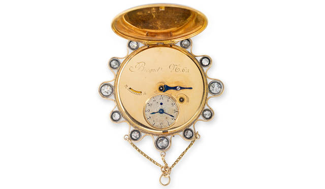 <strong>BREGUET│ブレゲ</strong><br />「モントレ ア タクト No.611」は大型の針がガラスの外側に配され、暗闇の中でも針を手で触れて時間を知ることができた 