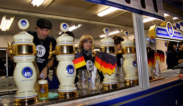 <strong>「スーパーオクトーバーフェスト in 東京ドーム 2012」</strong>　老舗ブルワリー「Innstadt（インシュタット）」が日本初出展