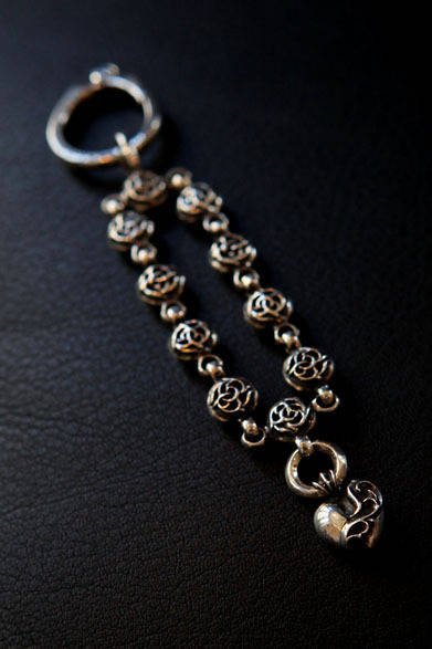 <strong>CHROME HEARTS｜クロムハーツ</strong>　ギフトにも最適なアクセサリー。キーチェーン13万200円