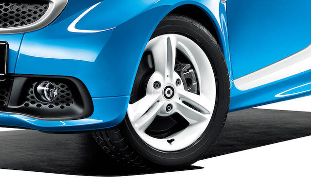 <strong>smart fortwo coupe mhd edition iceshine</strong>